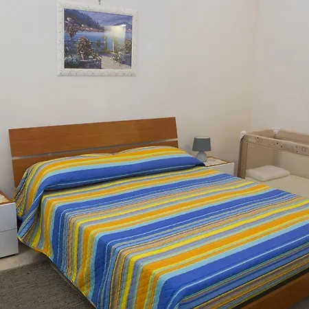 Holiday home Casa Vacanze Calafarina