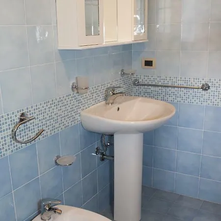 Casa Vacanze Calafarina Holiday home *